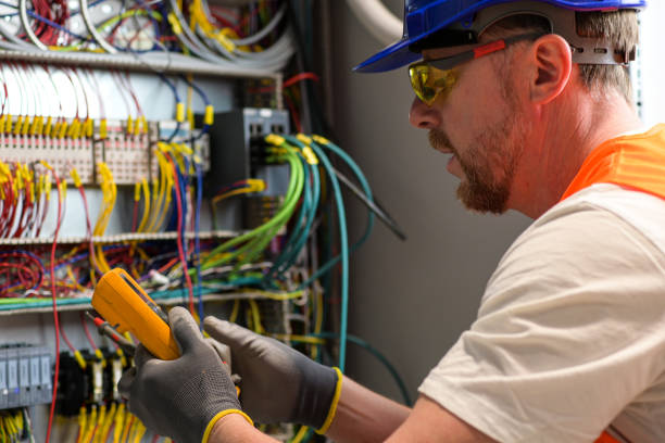 Best Emergency Electrical Repair  in Stillwater, MN
